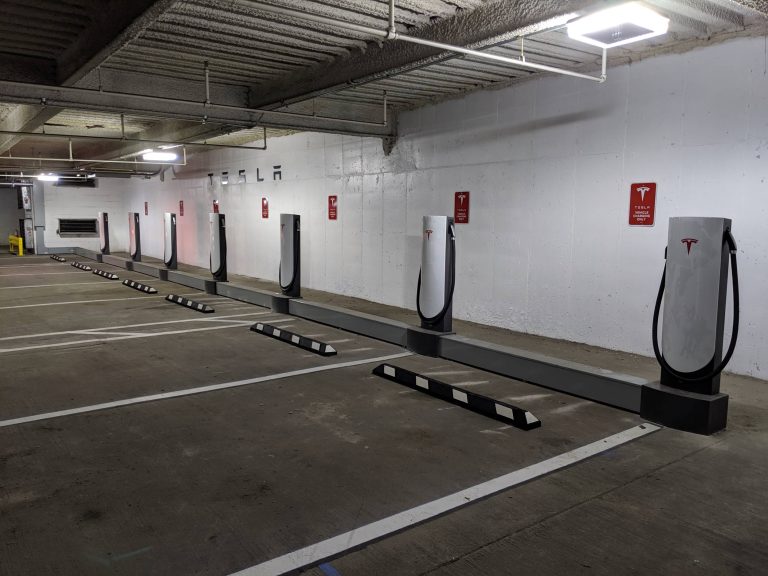Tesla1